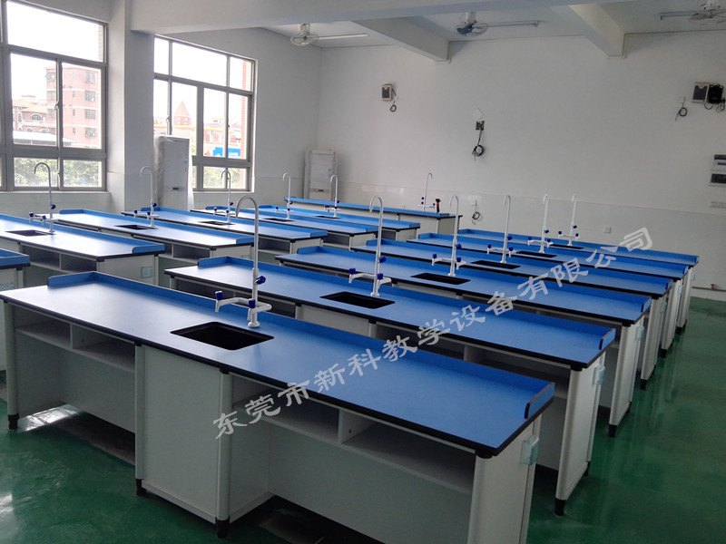 <a href='http://www.tjxblsf.com/chanpin/53-1.html' target='1' style='font-size:18px; font-weight:bold; color:#000000;'>科學實驗室</a>