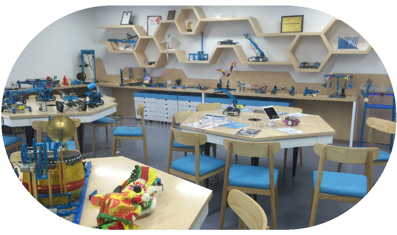 <a href='http://www.tjxblsf.com' target='1' style='font-size:14px; font-weight:bold; color:#0080ff;'>創(chuàng)客實(shí)驗(yàn)室</a>展示區(qū)