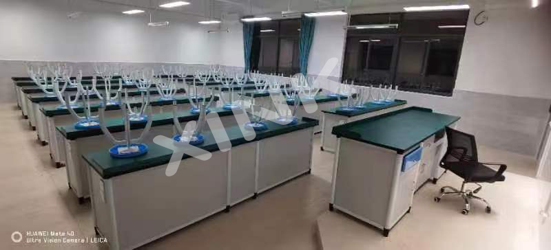 <a href='http://www.tjxblsf.com/' target='1' style='font-size:14px; font-weight:bold; color:#0080ff;'>物理實驗室</a>