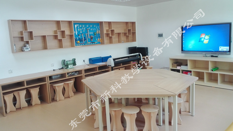 <a href='http://www.tjxblsf.com' target='1' style='font-size:14px; font-weight:bold; color:#0080ff;'>創(chuàng)客實(shí)驗(yàn)室</a>